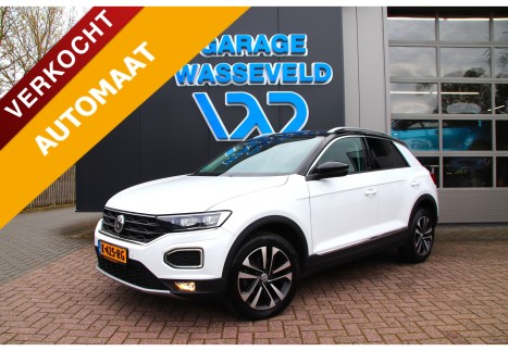 Volkswagen T-Roc 1.5 TSI Sport Trekhaak/Stoelvew/Camera/ACC