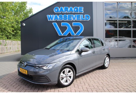 Volkswagen Golf 1.0 TSI Life Trekhaak/Camera+park.sens/Carplay/4Seiz-banden