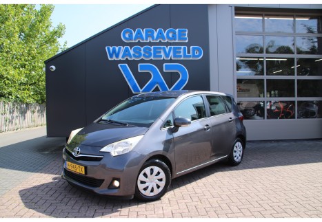 Toyota Verso-S 1.3 VVT-I Comfort + Trekhaak/Camera/Cruise/Bluetooth/ALL SEASON